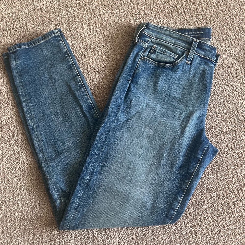 AG Adriano Goldschmied the Stevie Ankle straight  Jeans